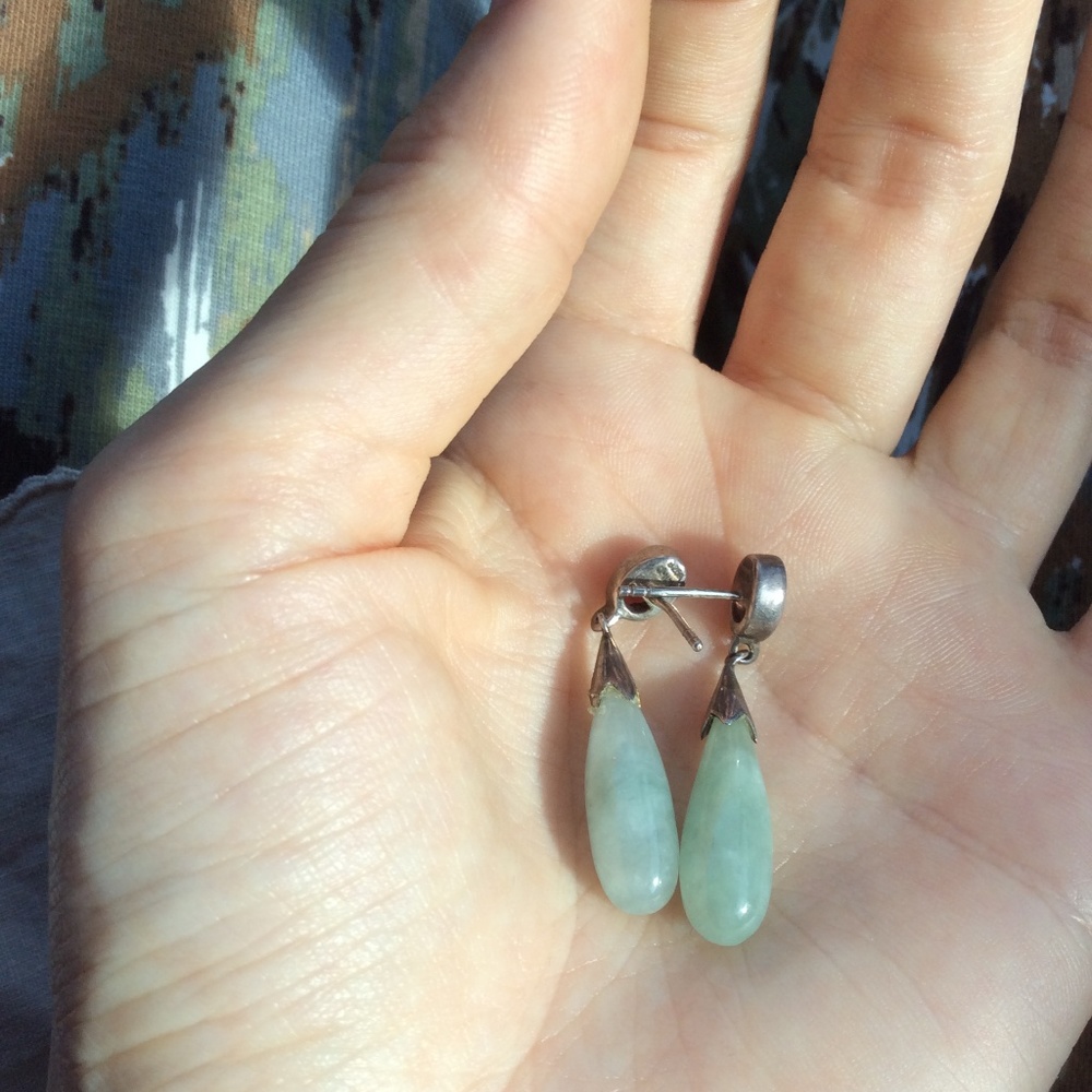 SOLD Green Stone Real Silver Earring Garnet - Picture 6 of 7